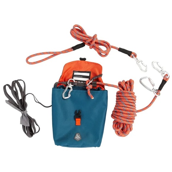 Arcadia Trail Packable 30 Foot Tie Out & 6 Foot Leash - Picture 1 of 12